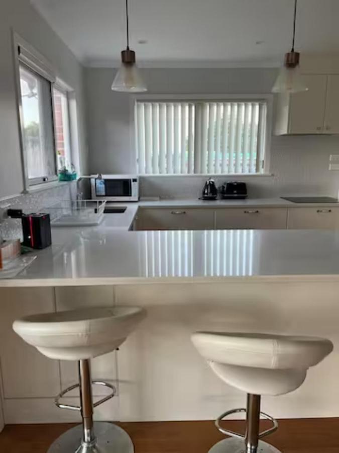 Besties West Auckland Kumeu Exterior foto